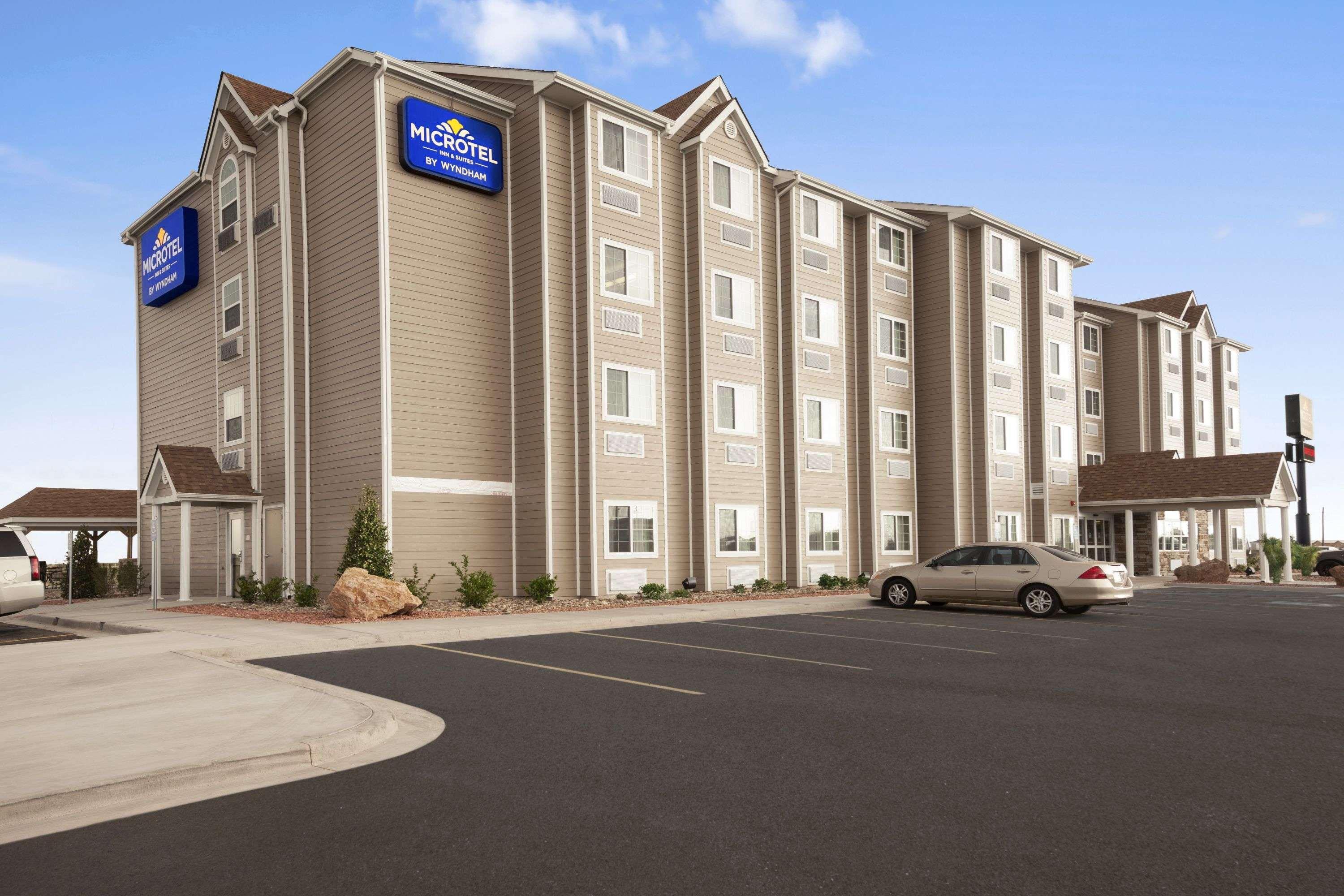Microtel Inn And Suites Pecos Ngoại thất bức ảnh